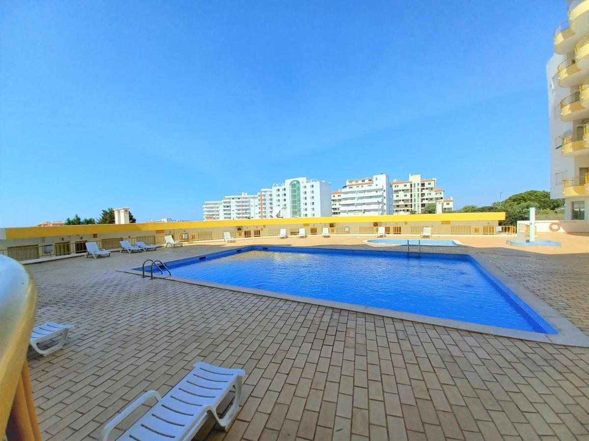 Presidente Beach Apartment Портиман Екстериор снимка